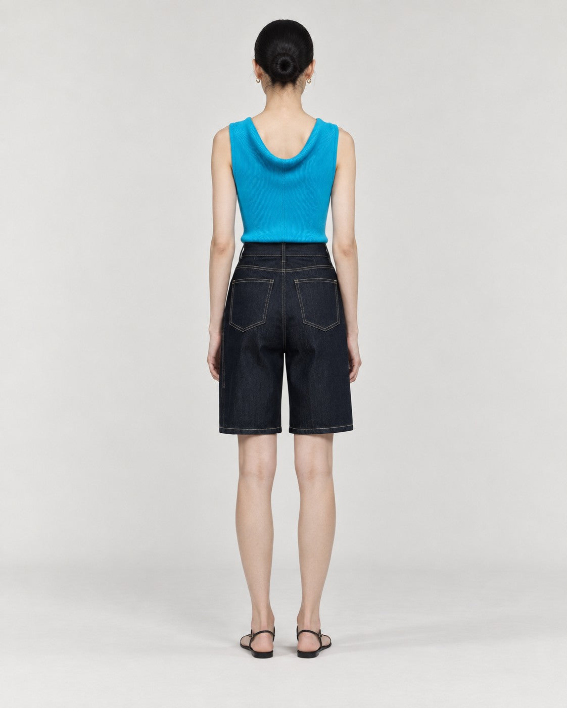 Blue Knit, back